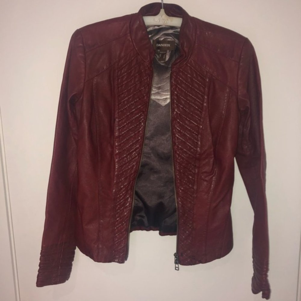 Danier leather fitted jacket